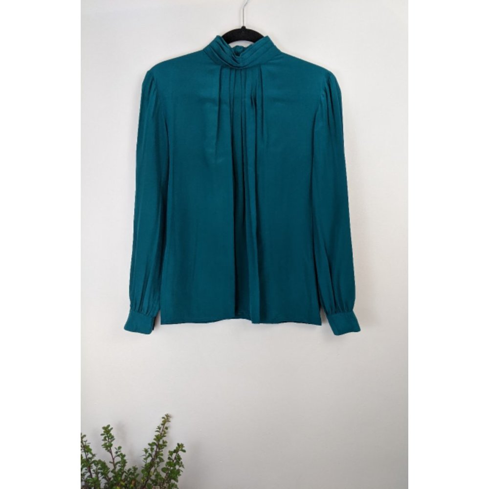 Jerri Sherman Vintage Pleated 100% Silk Blouse